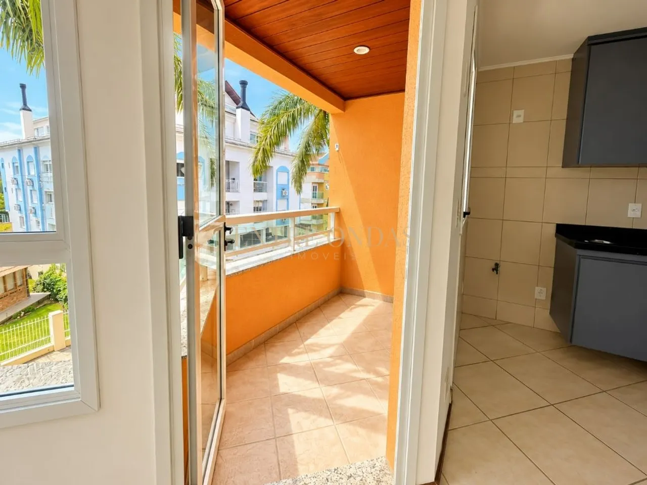 One-bedroom, 46 m² apartment in Florianópolis — photo 13