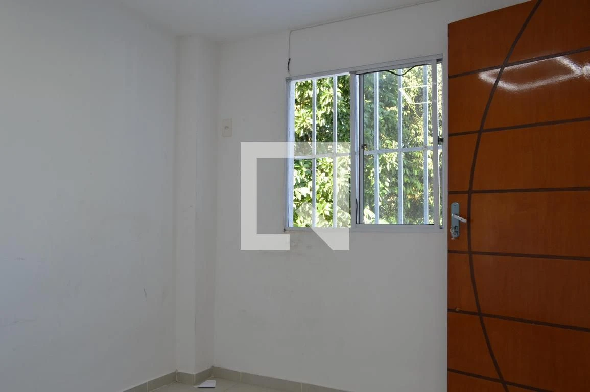 Unfurnished house with 4 bedrooms, balcony and dining — photo 6