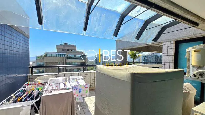 Furnished apartment with 4 bedrooms and 5 bathrooms — photo 8