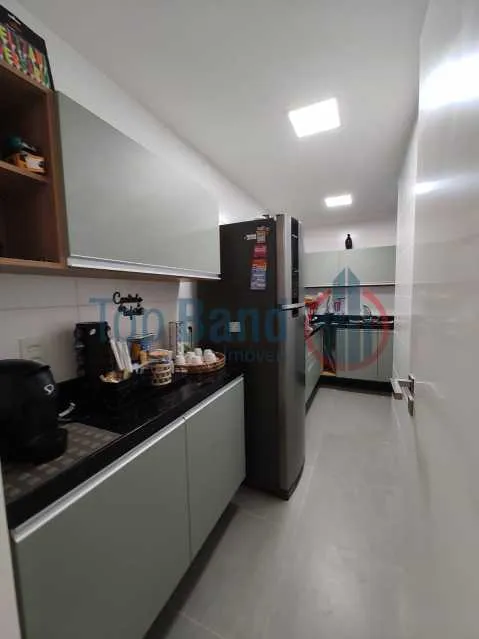 Furnished 3-bedroom apartment with open-plan kitchen — photo 20