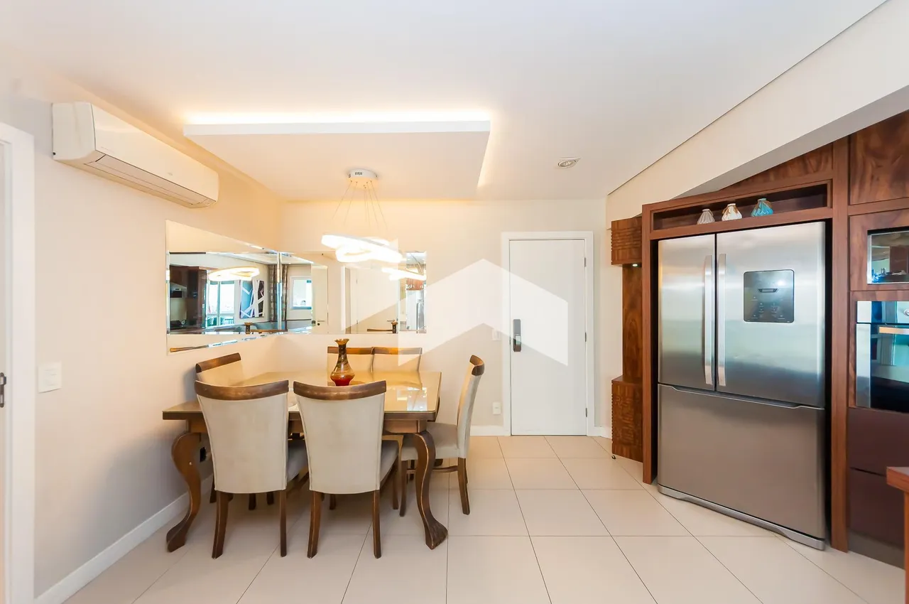 Furnished 71 m² apartment with 2 bedrooms and 2 bathrooms — photo 5
