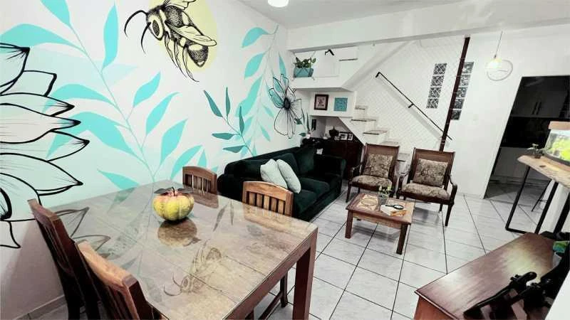 Casa dúplex amueblada con 3 dormitorios y 123 m² — photo 2