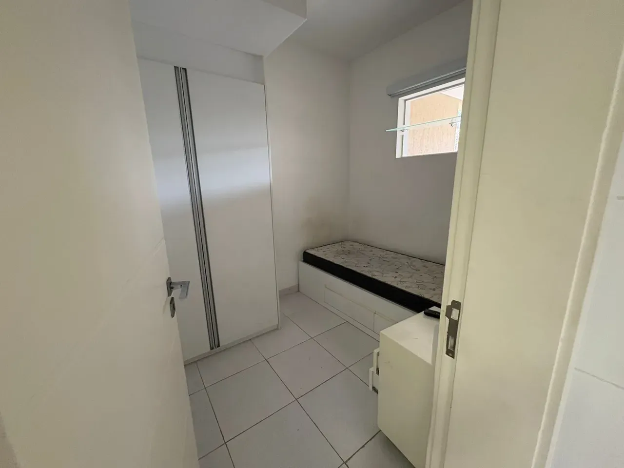 Furnished 6-suite house with 640 m² and 4 parking — photo 34
