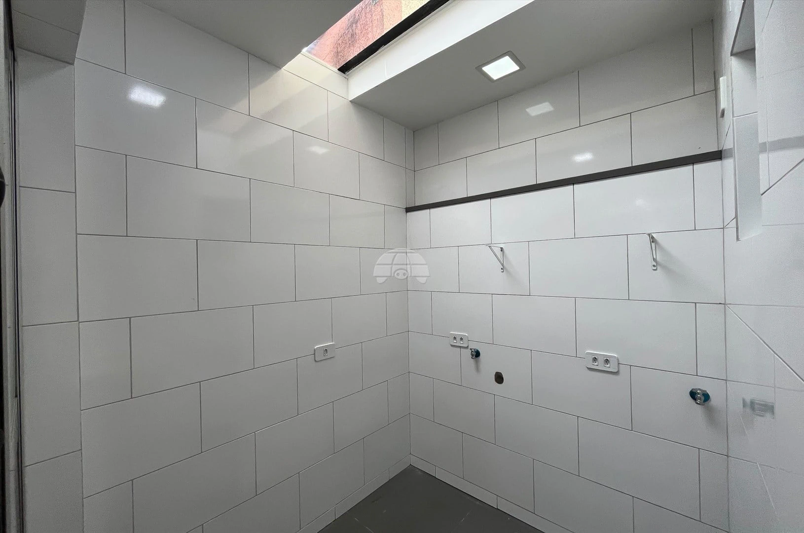 2-bedroom house with a walk-in closet in Curitiba — photo 11