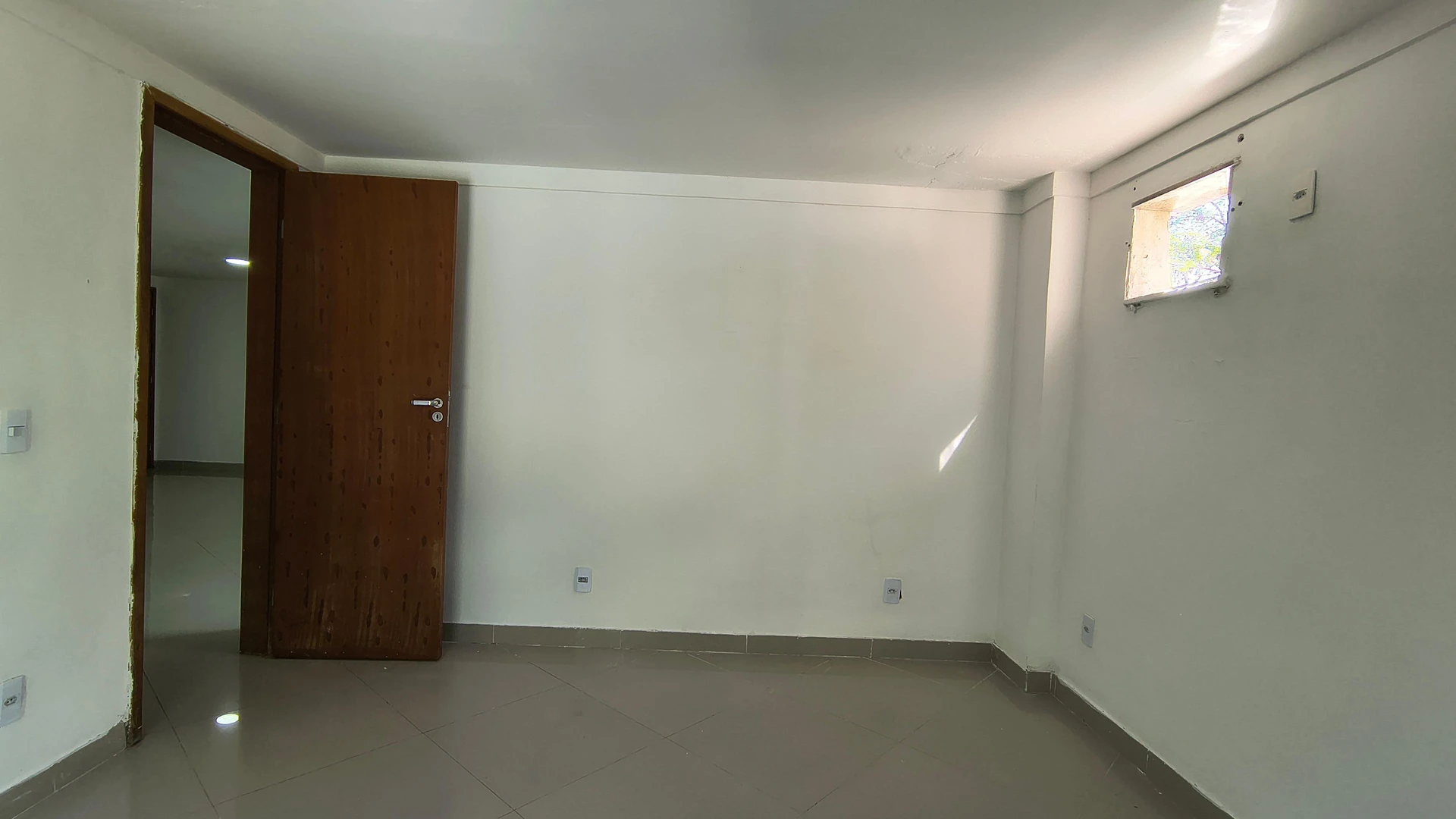 2-bedroom apartment with a mountain view in Rio de Janeiro — photo 18