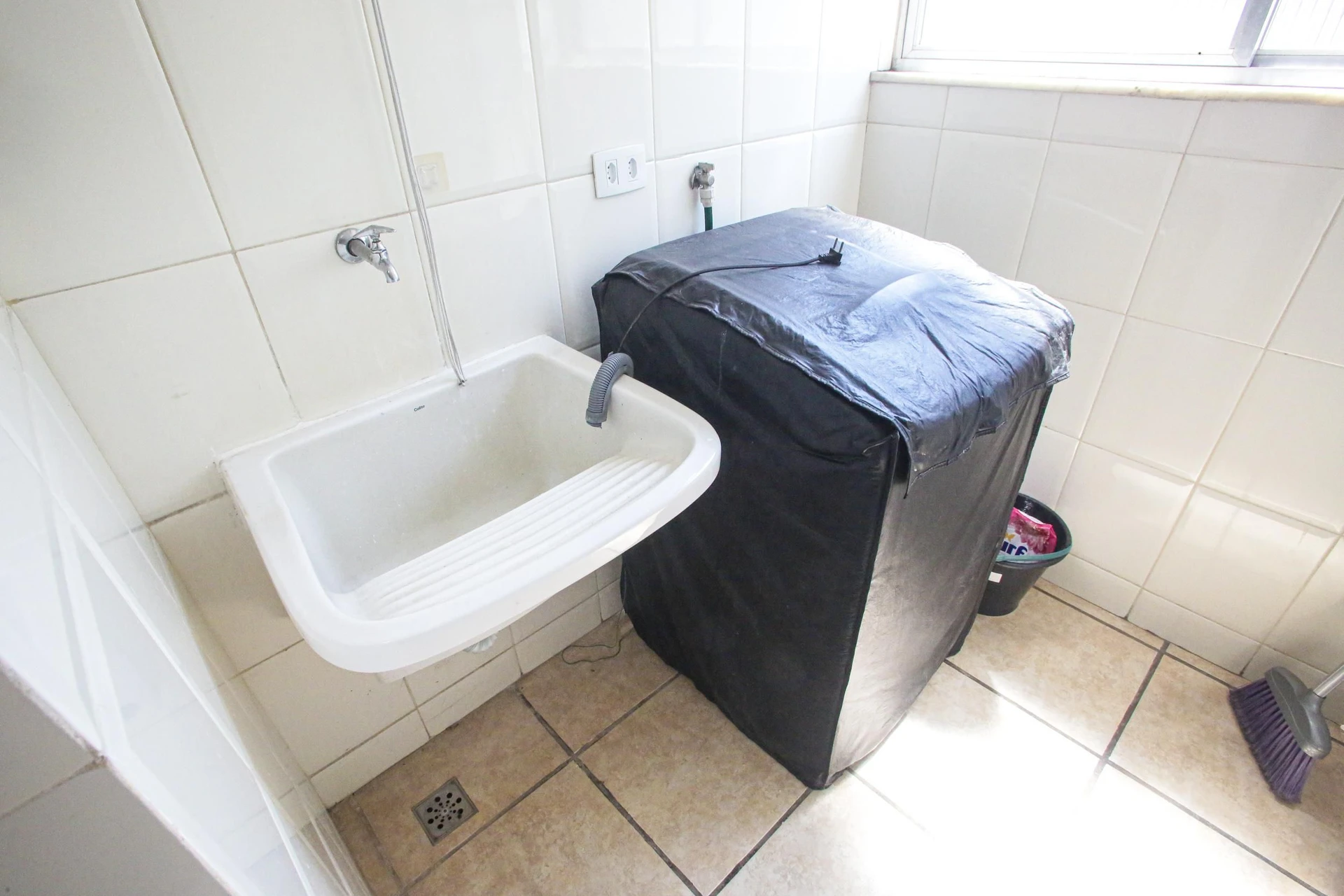 Furnished apartment, 65 m², with a washing machine — photo 25