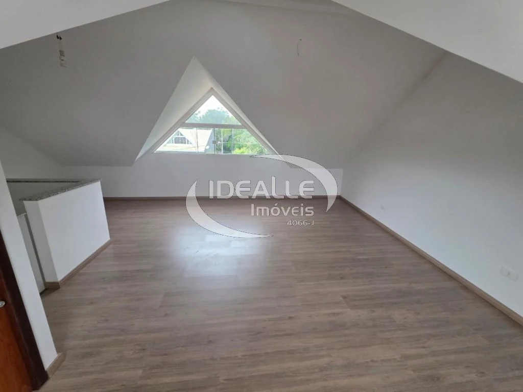 Будинок: 2 спальні, 1 з власною ванною кімнатою, 131 м² — photo 13