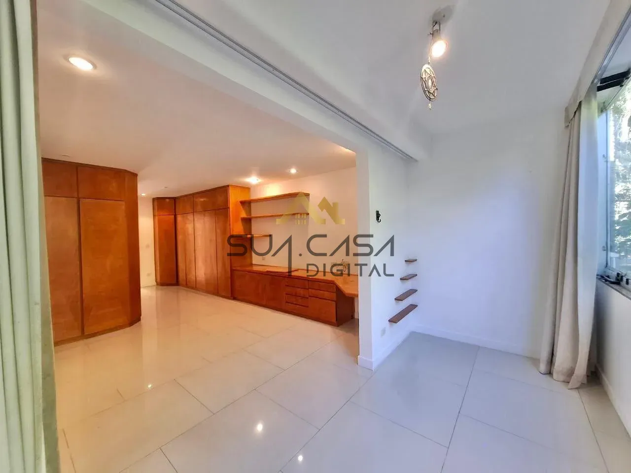 House with 4 bedrooms and 273 m² plus open-air pool — photo 13