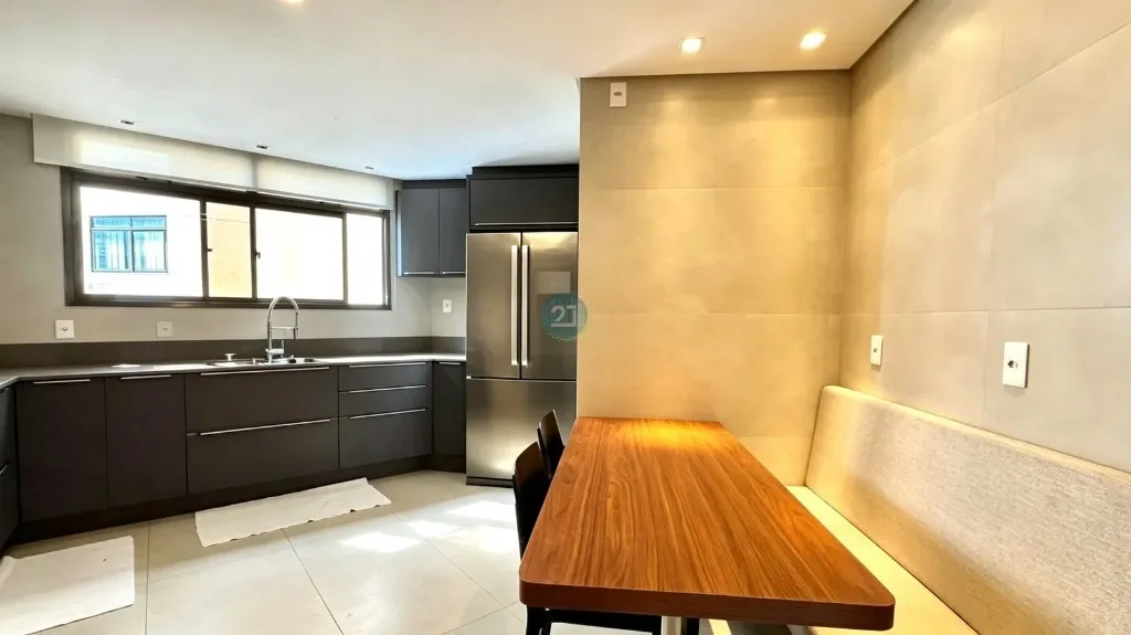 Квартира 254 м² с 3 спальнями-сьютами и прачечной — photo 5
