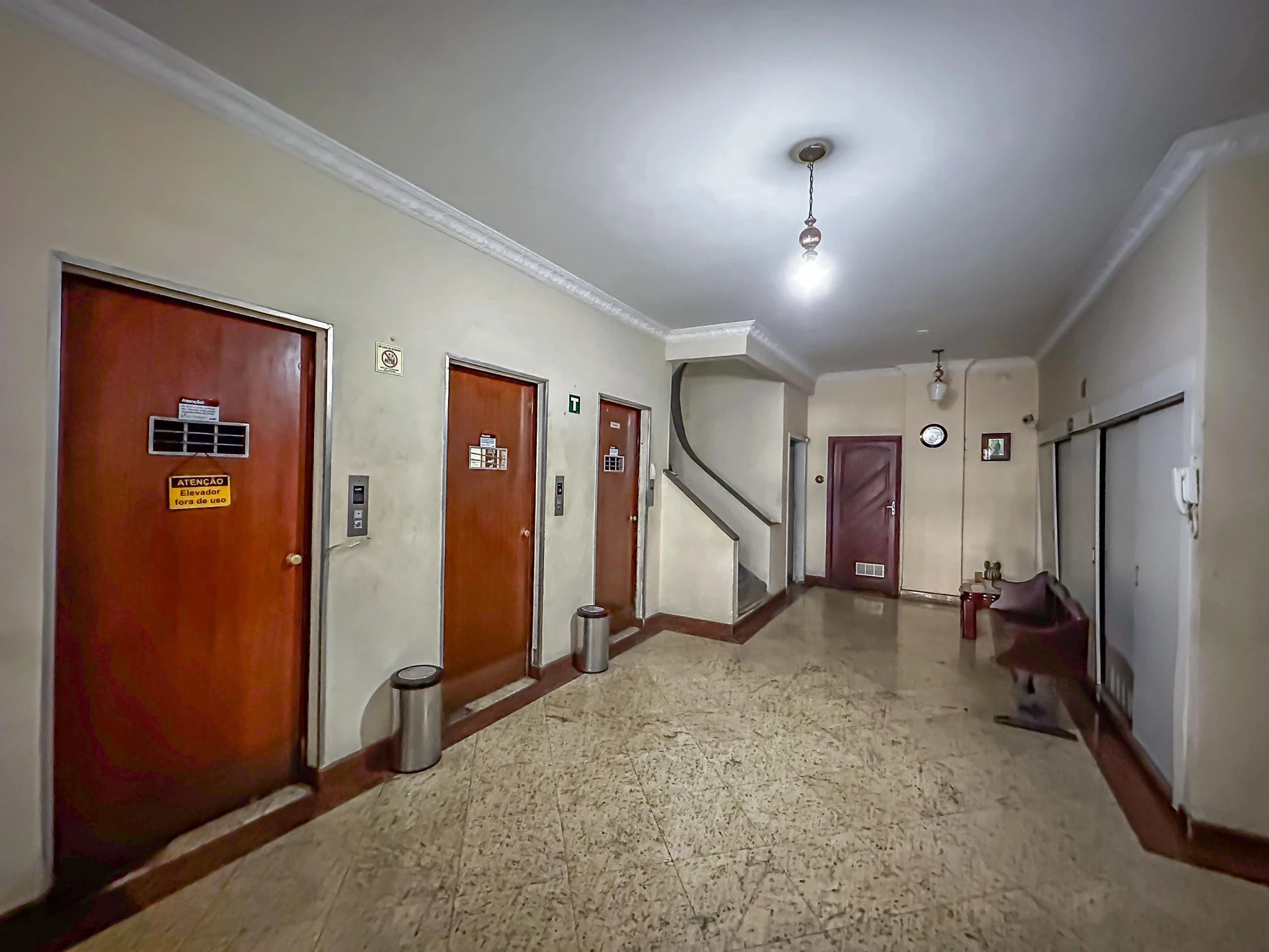 Furnished 1-bedroom apartment with washing machine — photo 10