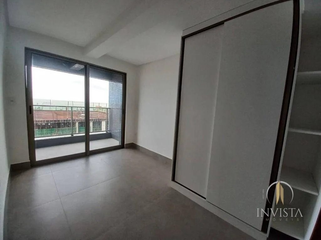 4 en-suite apartment with a balcony, 145 m² — photo 21