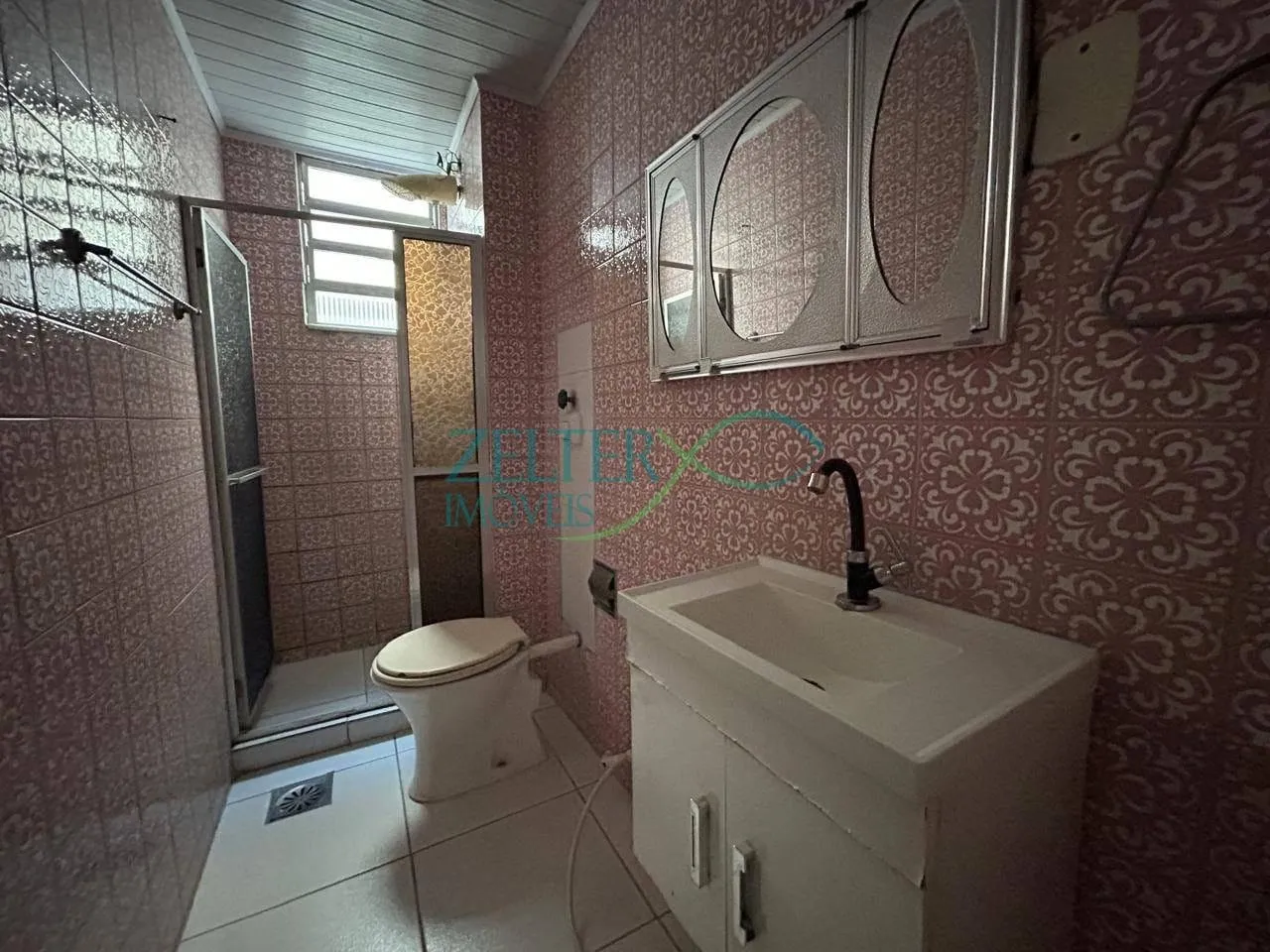 Unfurnished 2-bedroom apartment with 1 parking space — photo 4
