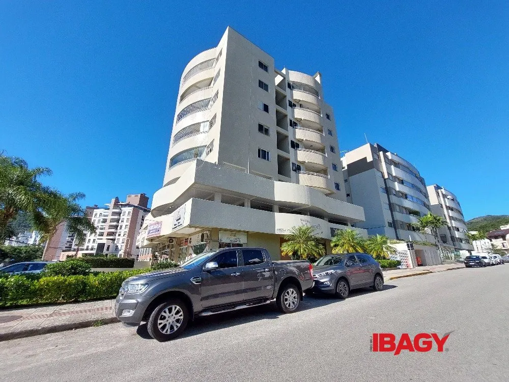 Apartamento mobiliado com 2 quartos e cozinha integrada — photo 26