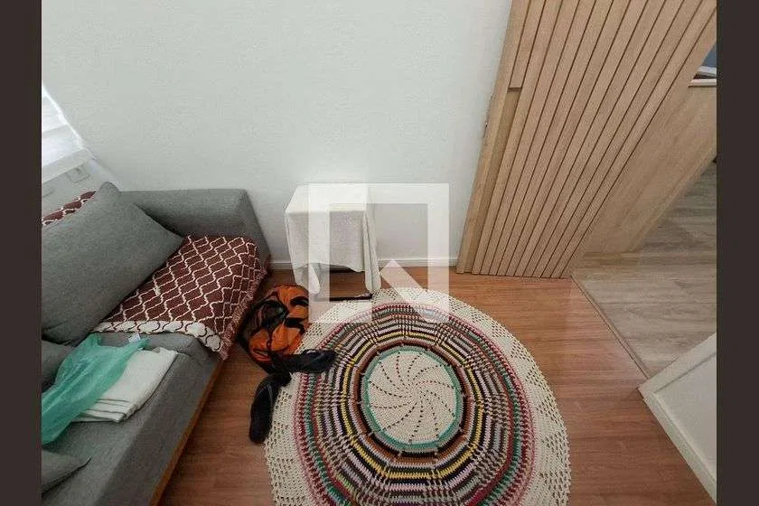 120 m² apartment with 2 bedrooms and compact kitchenette