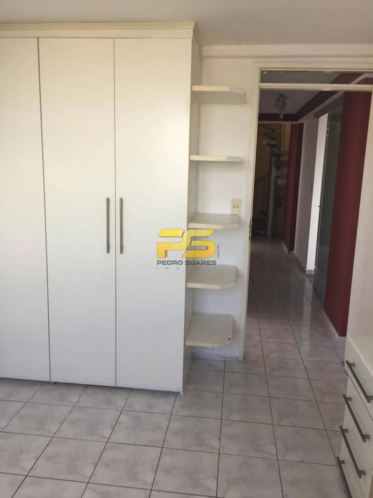 Квартира з 5 спальнями та робочим місцем — photo 3