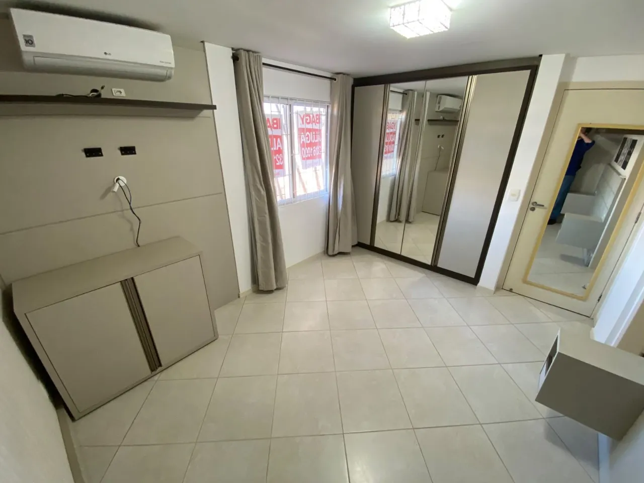 Furnished 3-bedroom apartment with 112 m² — photo 3