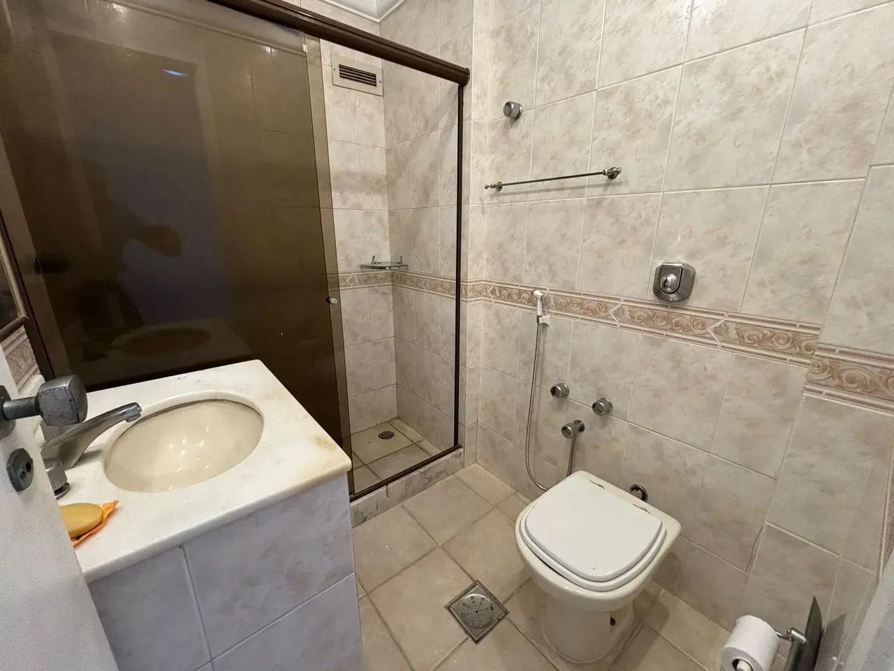 Water view in a 4-bedroom apartment, 130 m² — photo 8