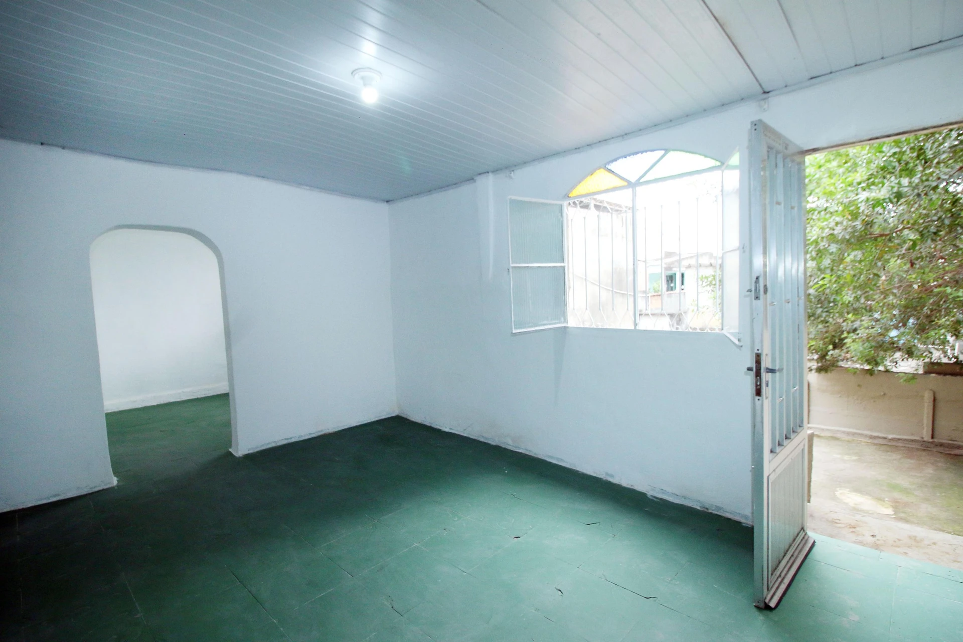 Rental house with 3 bedrooms, balcony and private yard — photo 5
