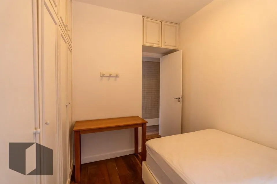 Apartamento com 4 quartos e cozinha fechada a gás — photo 37