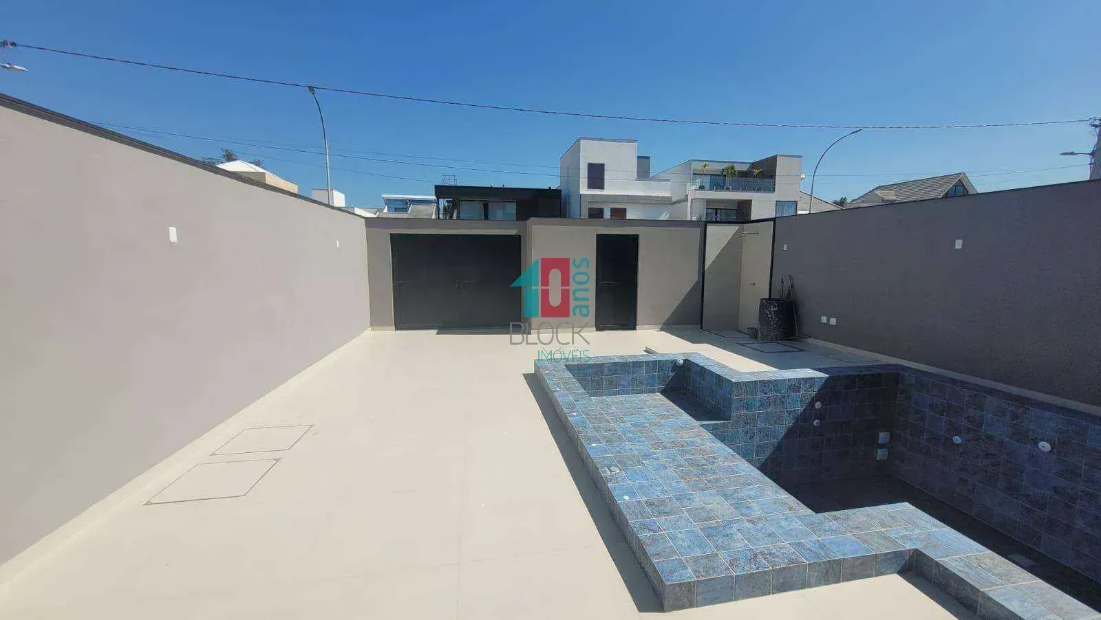 Casa de condomínio com 6 suítes e 9 banheiros — photo 27