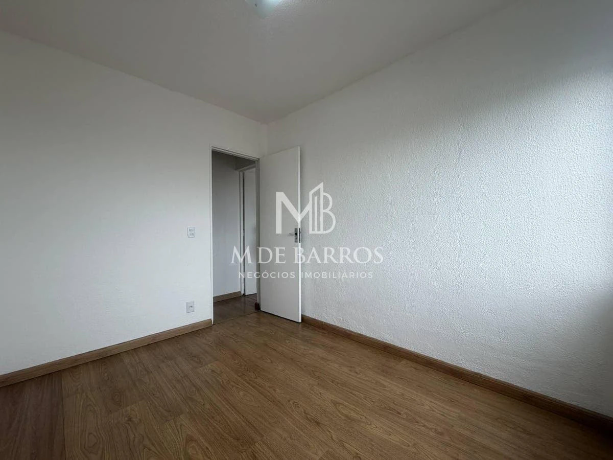 Apartment, 53 m², with wood or laminate floors — photo 6