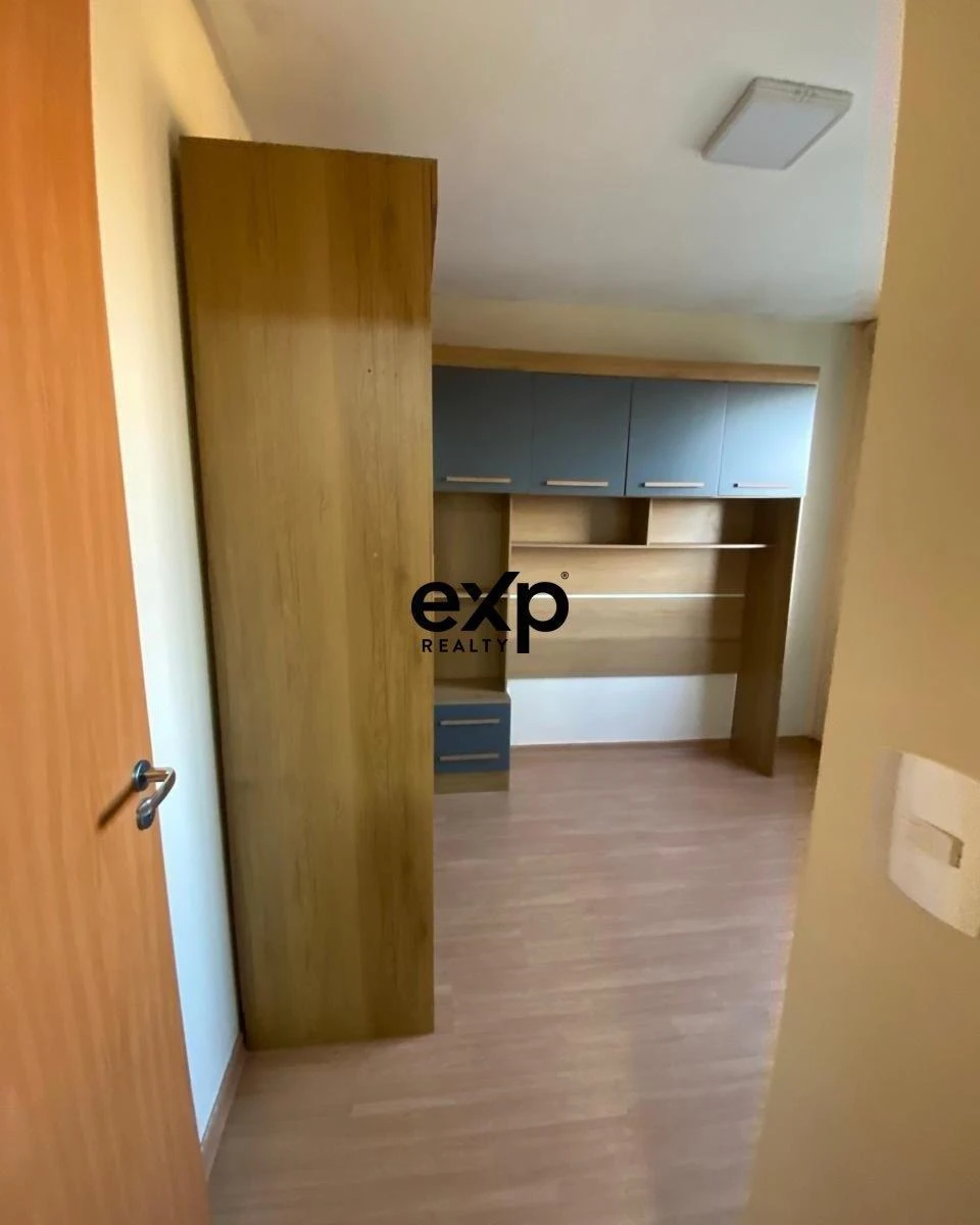 Apartment, 42 m², with wood or laminate floors — photo 11