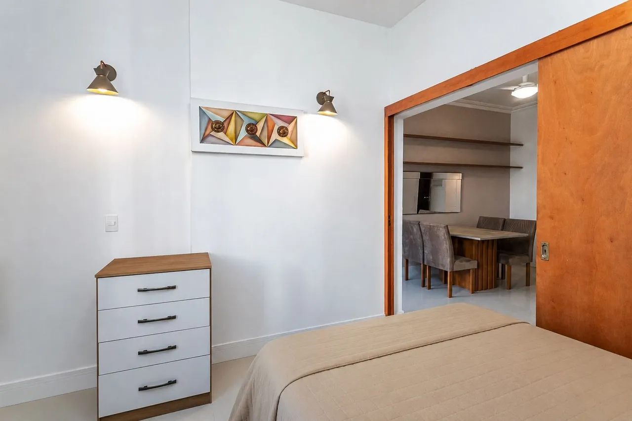 Furnished 2-bedroom apartment with 2 bathrooms — photo 3