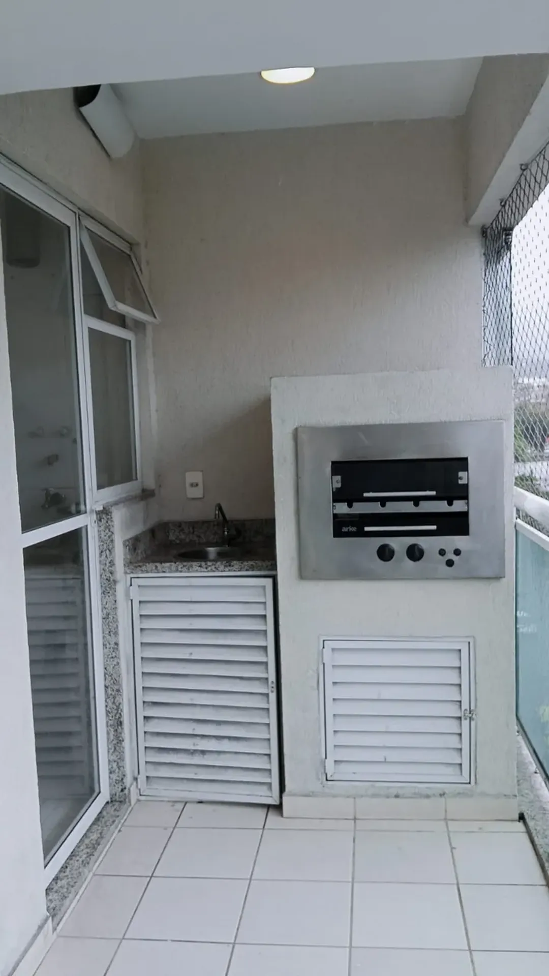Балкон з грилем та 2 спальні: квартира 60 м² — photo 8