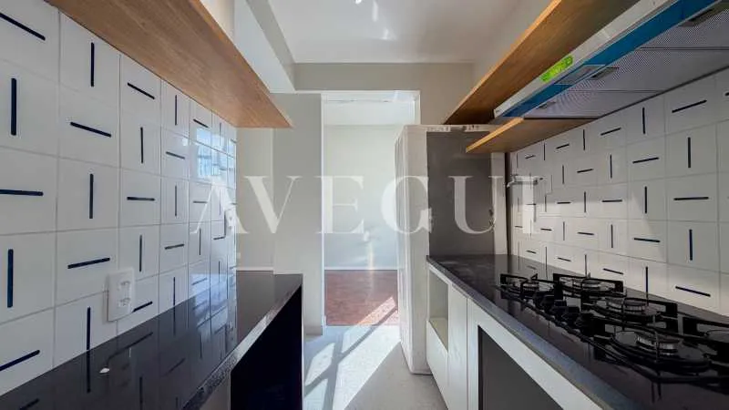 Дерев'яна підлога або ламінат та 2 спальні: квартира 65 м² — photo 16