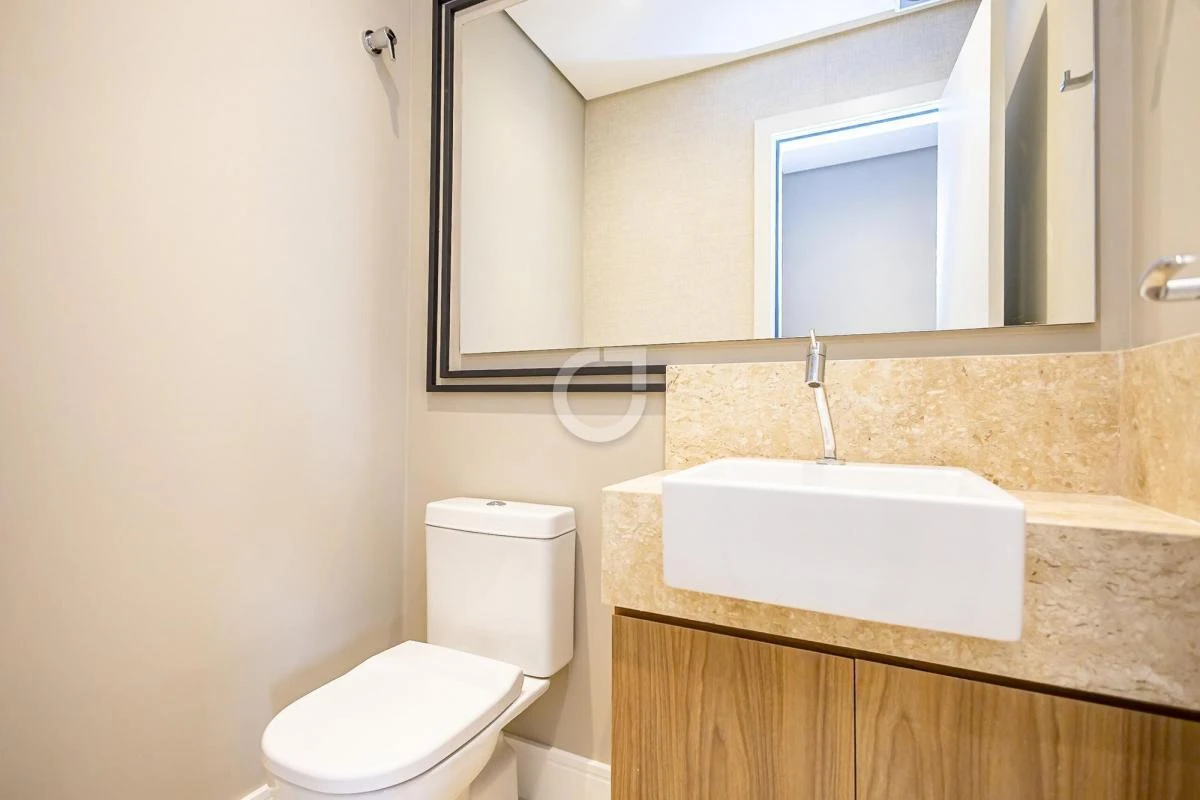 Furnished apartment with 1 en-suite bedroom — photo 30
