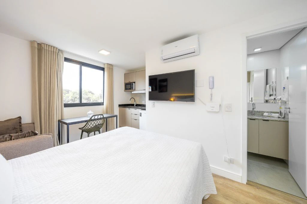 Меблированная студия 17 м² на 5 этаже, компактная кухня — photo 2