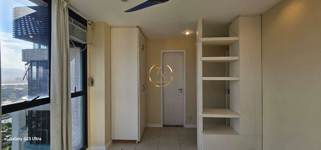 200 m² apartment with 3 en-suites and a gas kitchen — photo 20