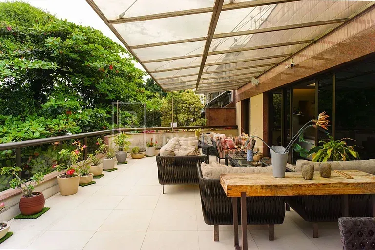 Apartamento amueblado de 360 m² con 4 suites y 6 baños — photo 8