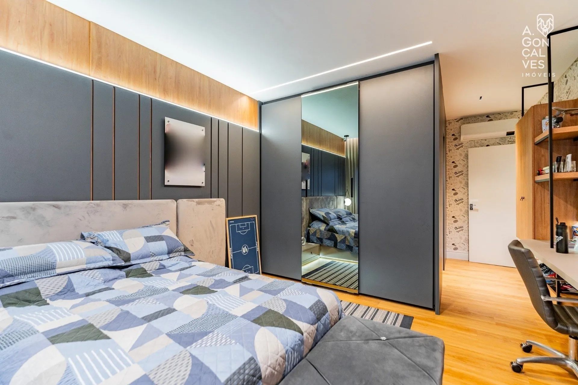 Casa em condomínio mobiliada com 4 suítes e 5 vagas — photo 27