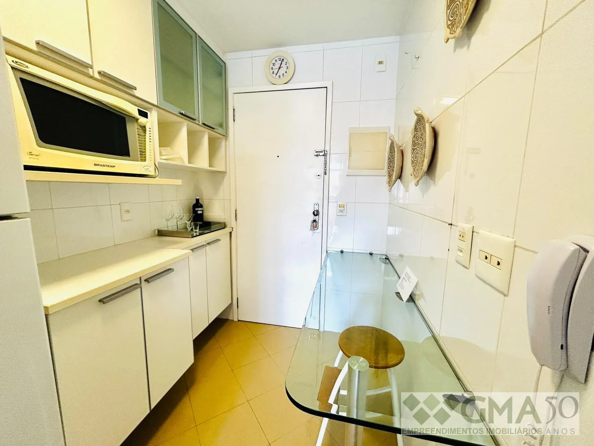 2-bedroom apartment in a building with a sauna — photo 28