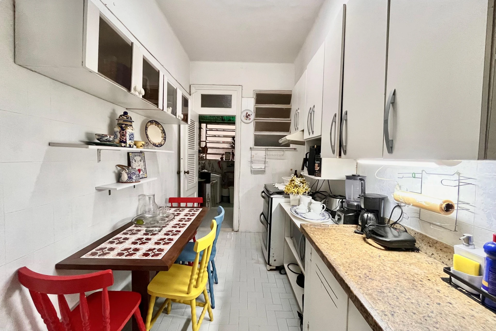 Furnished apartment, 140 m², with a washing machine — photo 3
