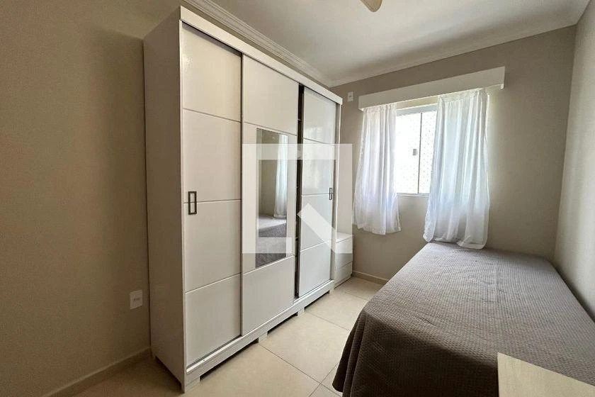 Departamento amueblado, 80 m², con balcón cerrado con vidrio — photo 4