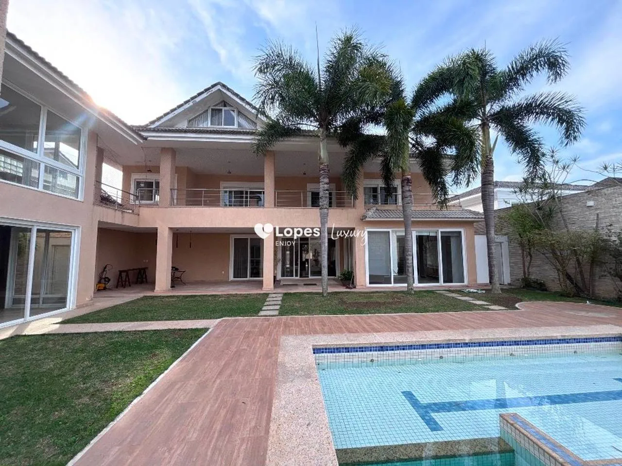 Unfurnished house for rent with 5 bedrooms and 5 baths — photo 11
