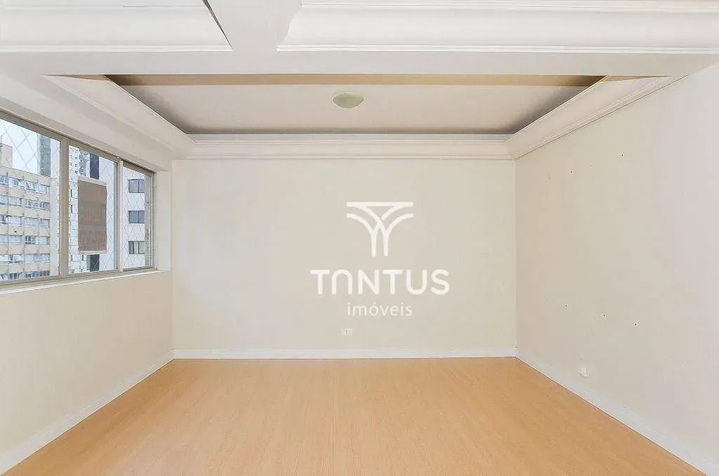 Duplex-style penthouse with 3 bedrooms and 3 baths — photo 4