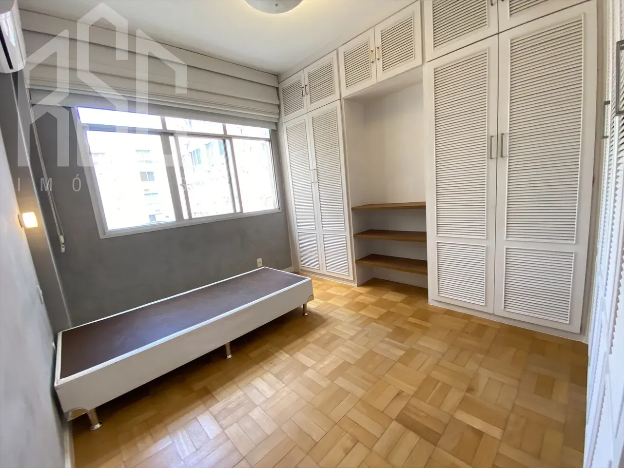 145 m² duplex penthouse with 2 bedrooms and 3 baths — photo 26