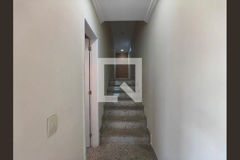 Condo house with 3 bedrooms and 180 m² — photo 31