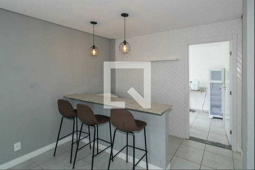 2-bedroom apartment in a building with a gym — photo 21