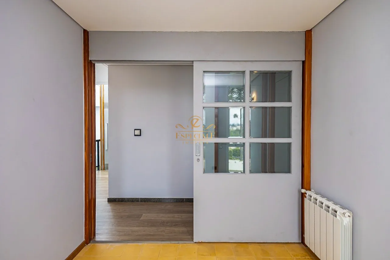 800 m² unfurnished house with gas open-plan kitchen — photo 30