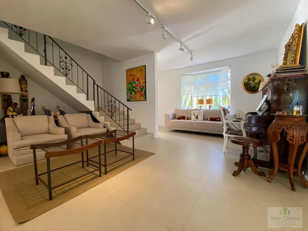 Furnished 4-bedroom house with 120 m²