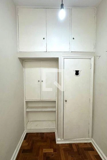 Деревянный пол или ламинат и 3 спальни: квартира 114 м² — photo 48