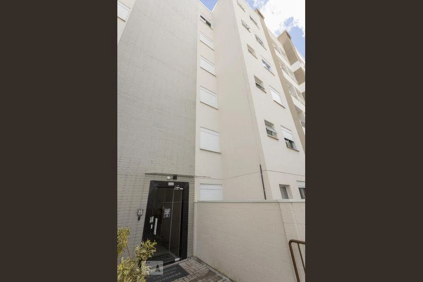 Apartment with 2 bedrooms, balcony and private BBQ — photo 34