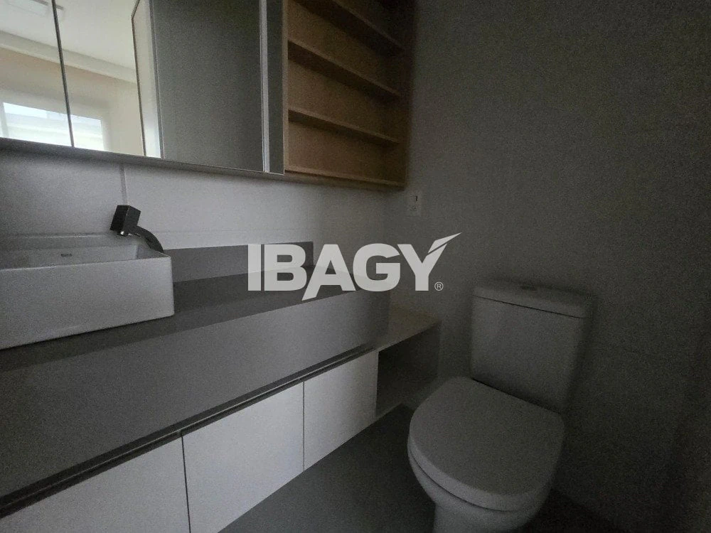 2-bedroom apartment in a building with a pool — photo 12