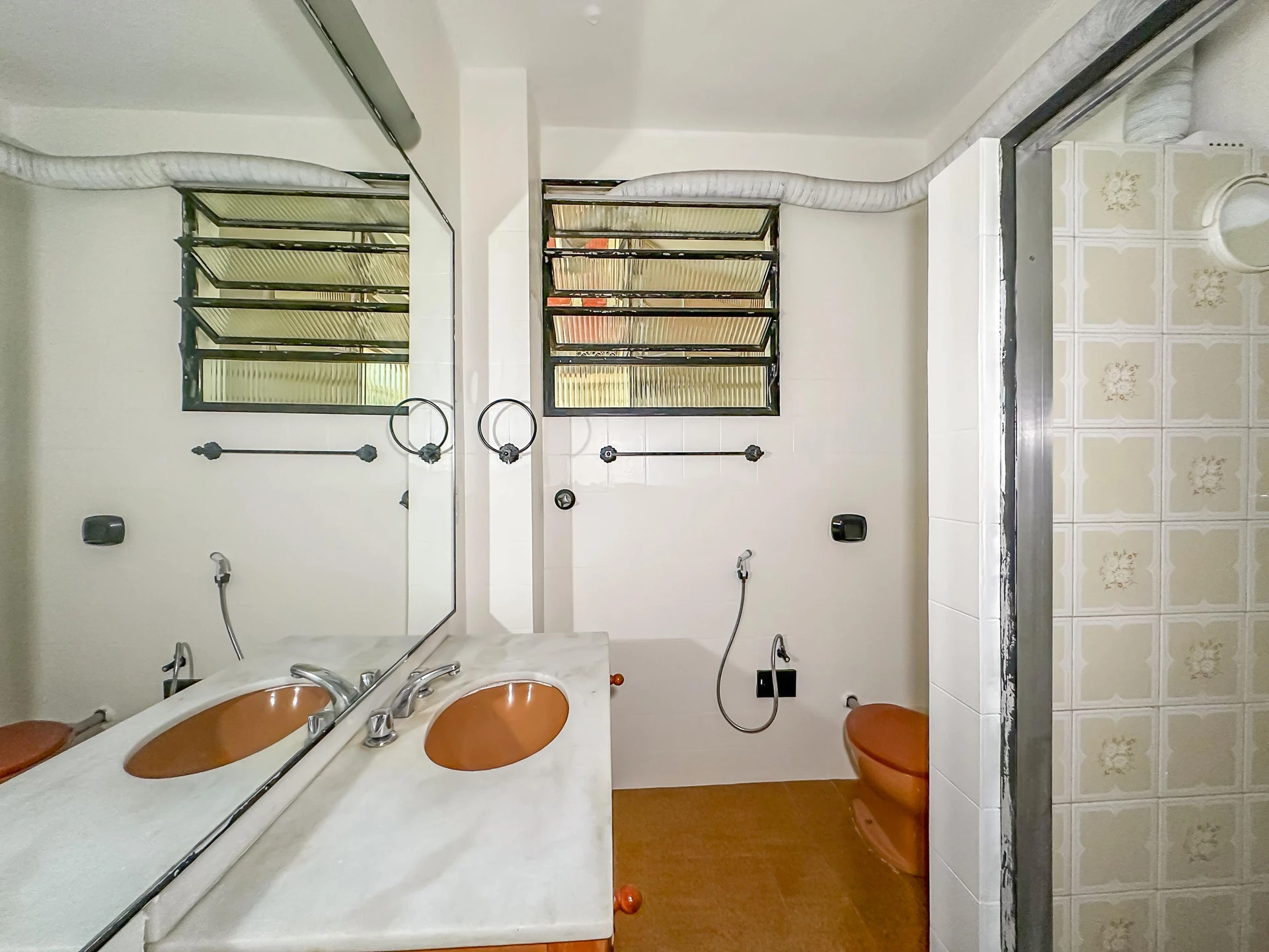 Дерев'яна підлога або ламінат та 2 спальні: квартира 83 м² — photo 9