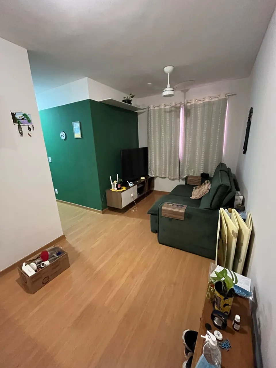 2-bedroom apartment with a washing machine