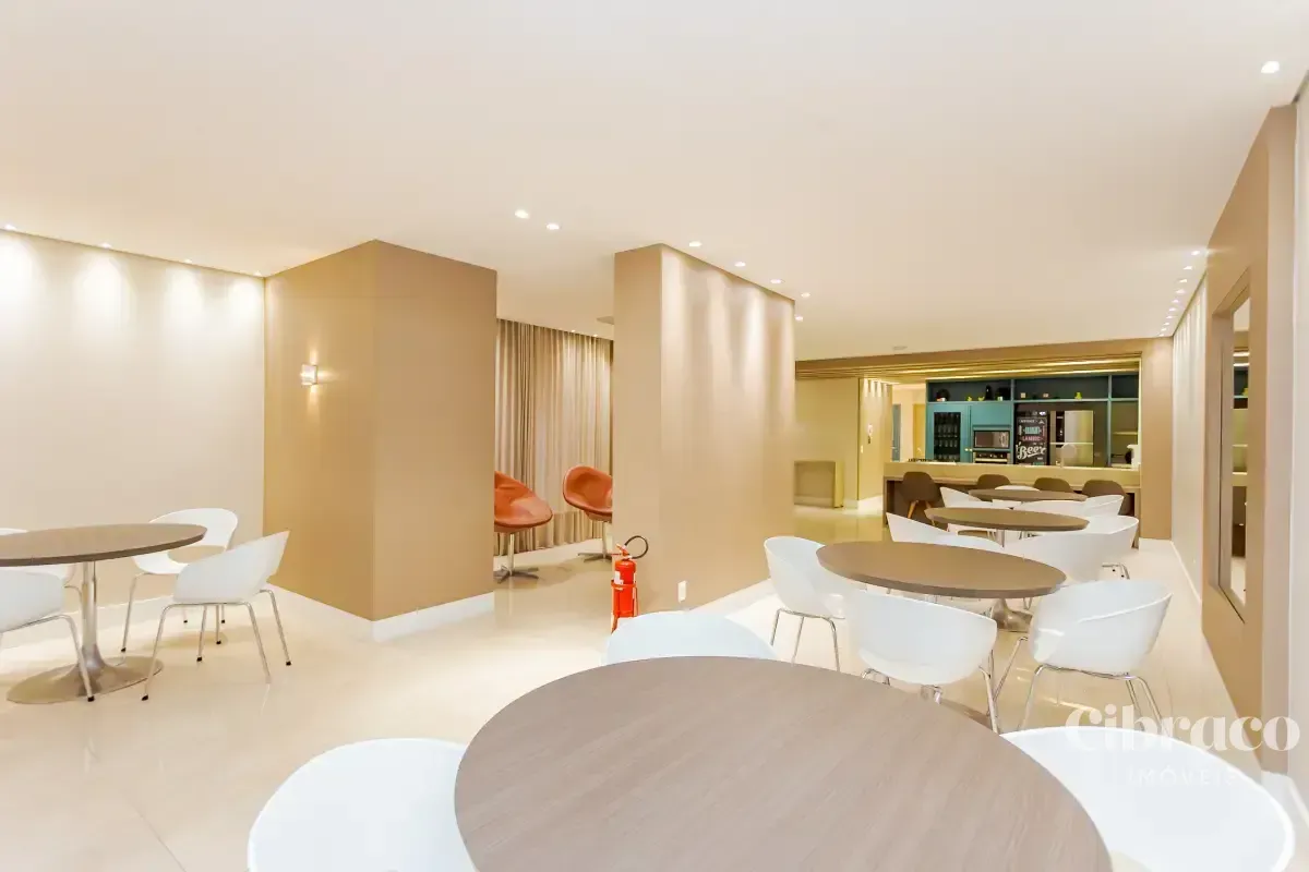 Apartamento de 1 quarto com 89,68 m² e sacada — photo 29